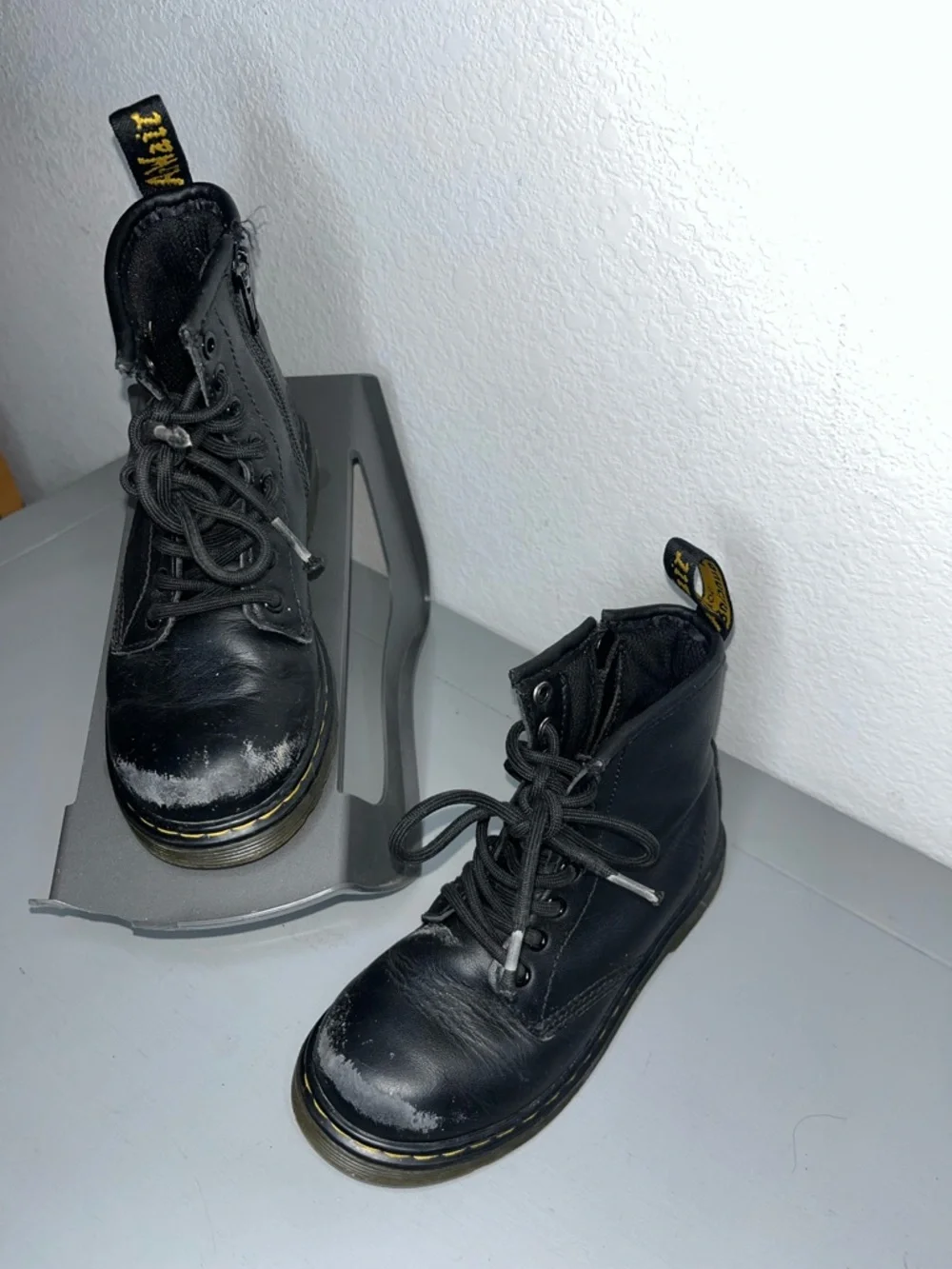 Doc Martens Kids Unisex Punk Combat Boots Grunge Distressed Gothic Military US11